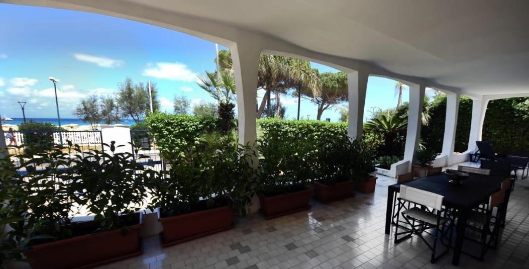 Villa Azzurra Beachfront Mondello - Palermo Eksteriør bilde